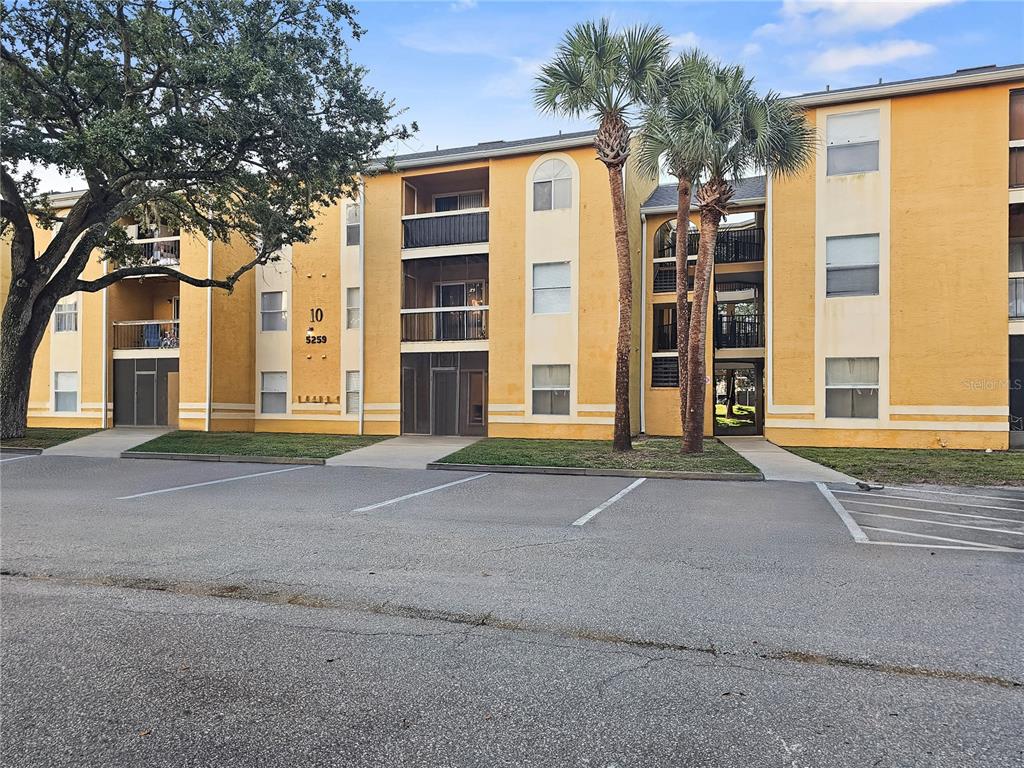 5259 IMAGES CIRCLE UNIT 305