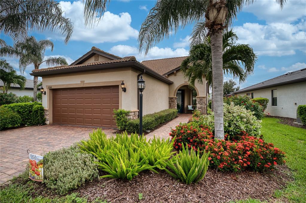 17044 KENTON TERRACE