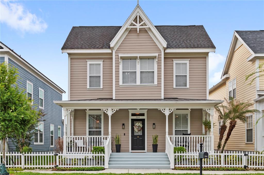 204 NORFOLK PLACE
