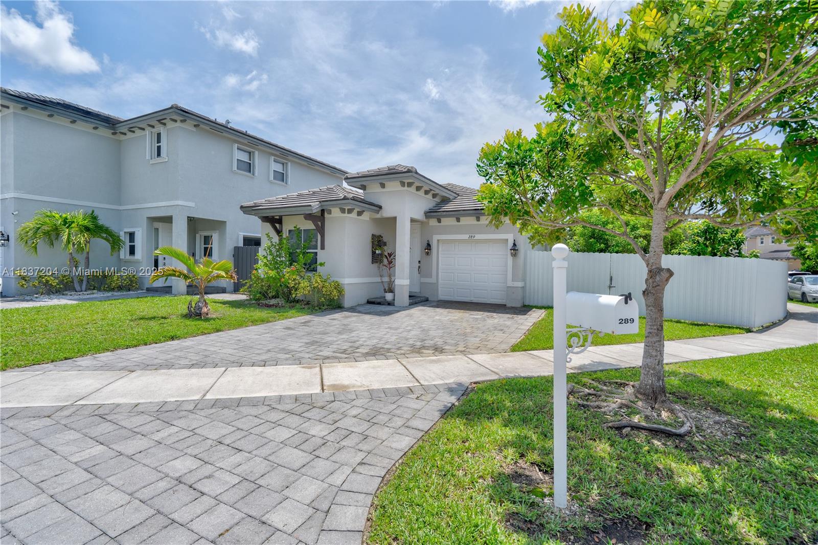 289 SE 31st Ave, Homestead FL 33033