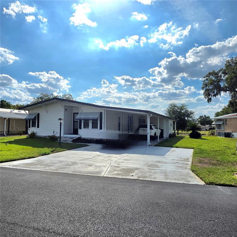 6114 GRAND OAKS DRIVE SE
