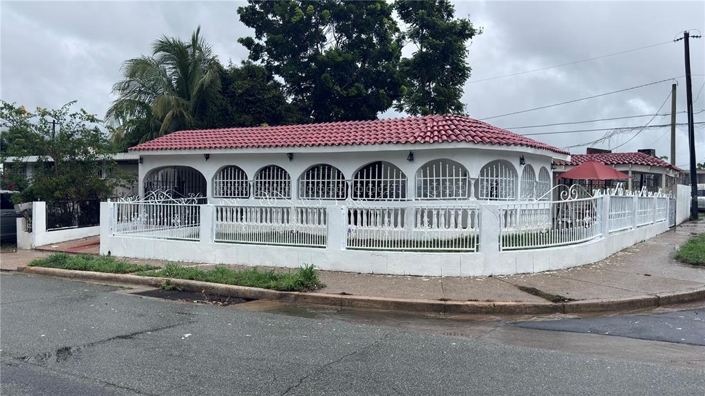 Calle 1 C-11