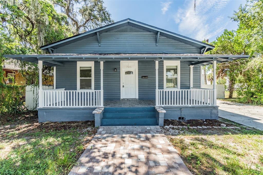 703 E LAKE AVENUE