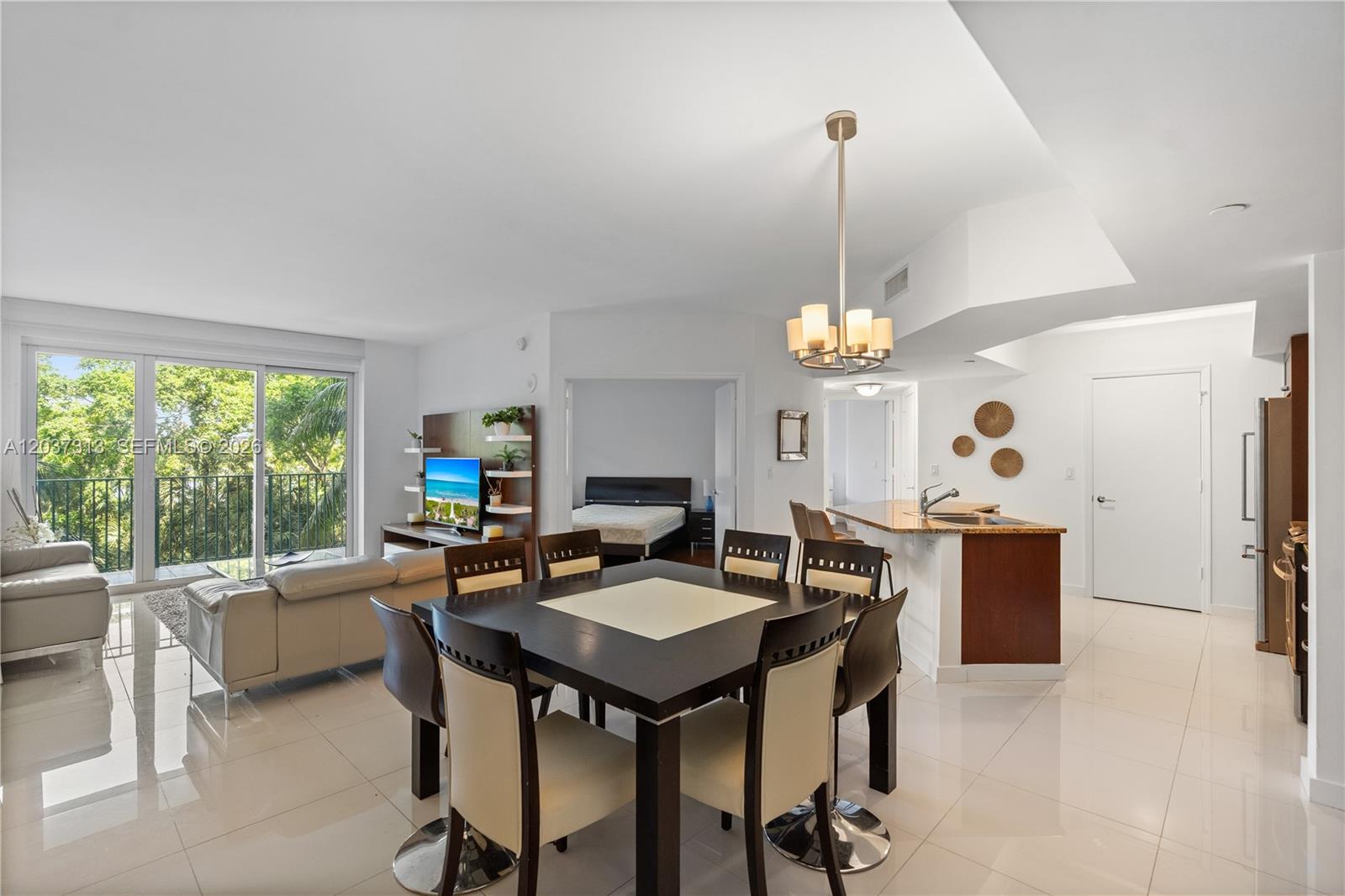 20000 E Country Club Dr # 306, Aventura FL 33180