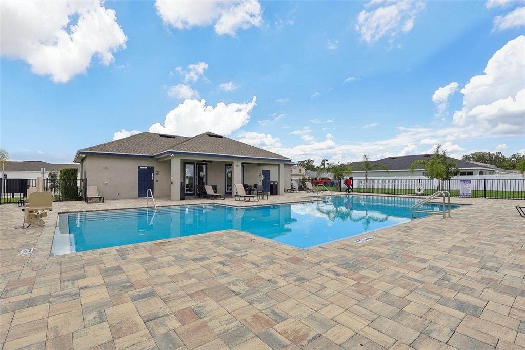 2069 GOLDEN BEAK DRIVE, EAGLE LAKE, FL — photo 5 of 22