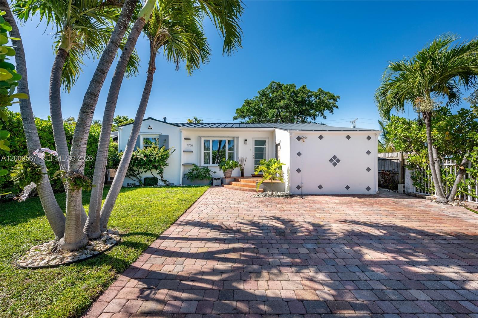 1756 71st St, Miami Beach FL 33141