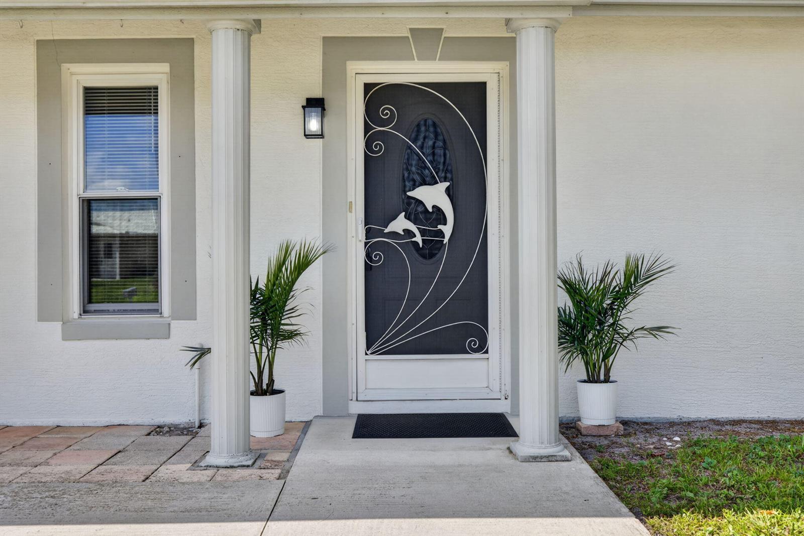 592 SW Banks Terrace, Port St. Lucie FL 34953