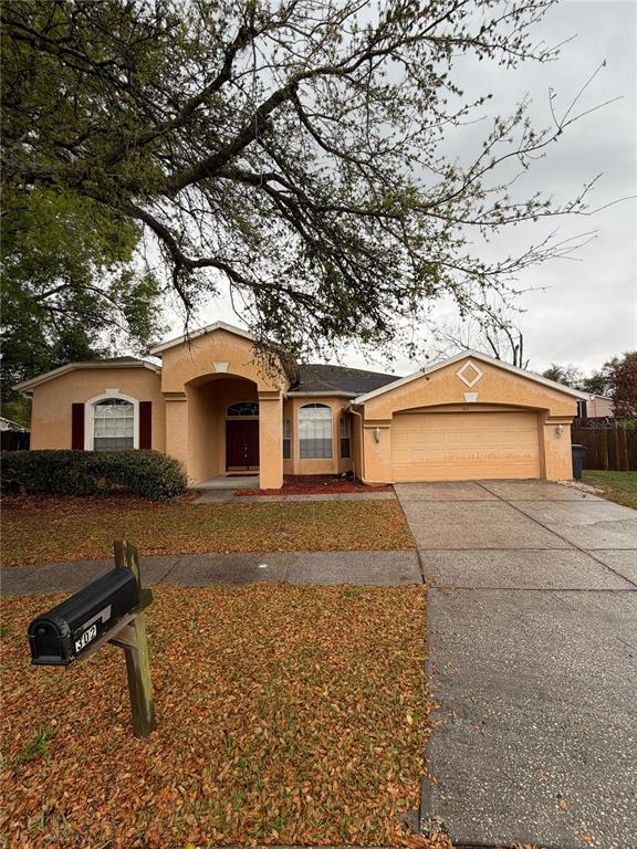302 CRYSTAL GOBLET COURT