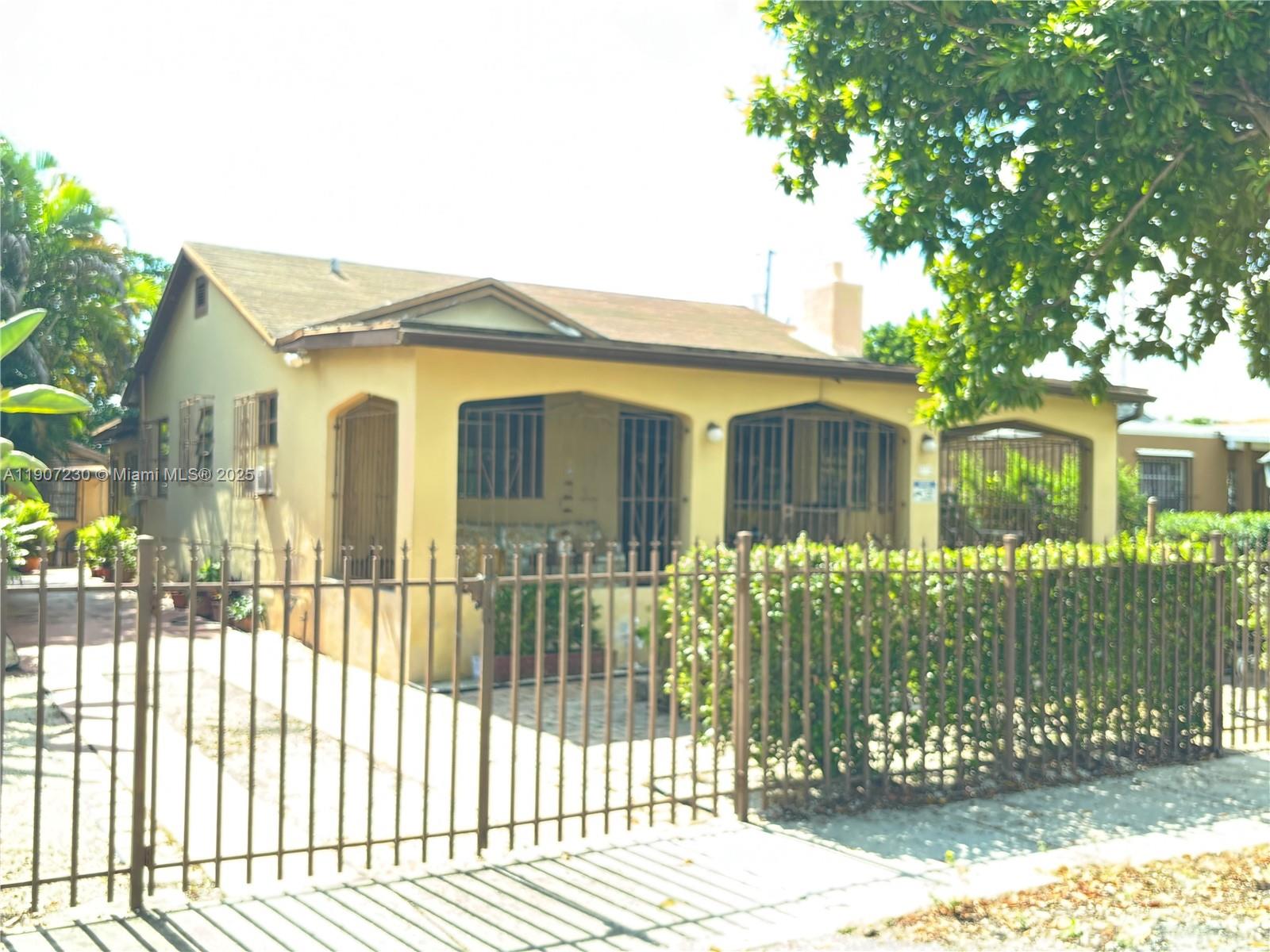 2372 SW 11th Ter, Miami FL 33135
