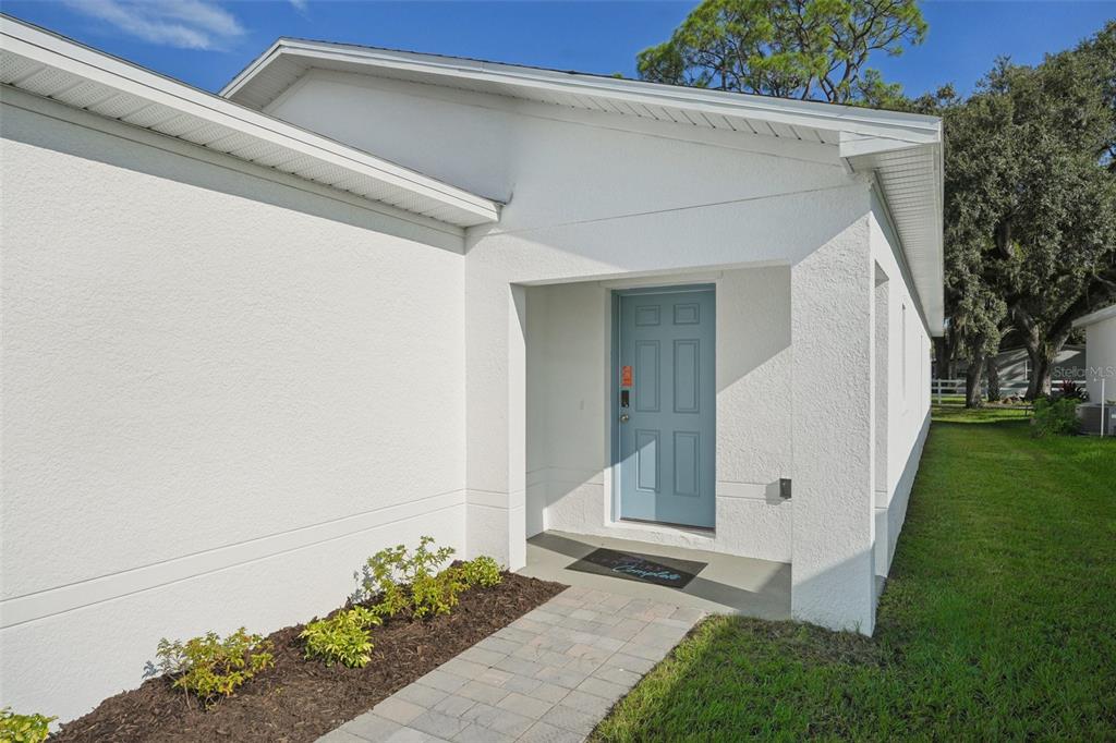 2044 GOLDEN BEAK DRIVE, EAGLE LAKE, FL — photo 5 of 30