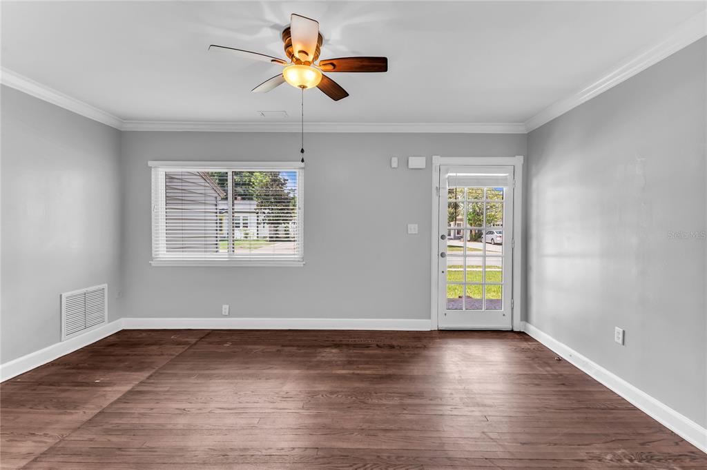 220 E GRANT STREET, ORLANDO, FL — photo 4 of 30