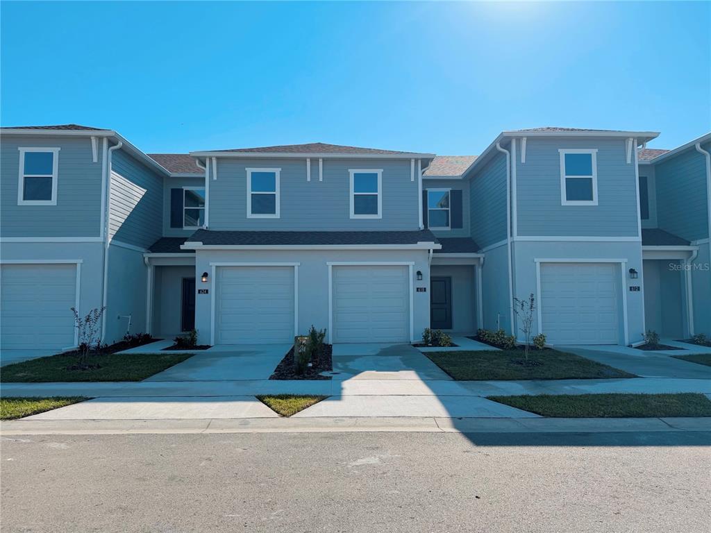 618 POPPY LANE