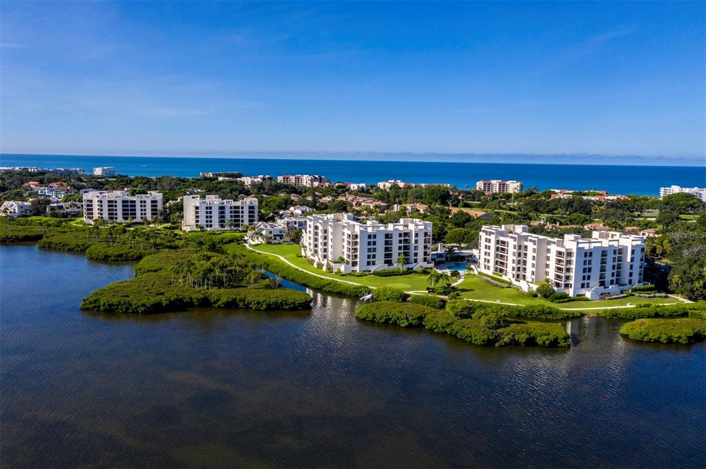 2016 HARBOURSIDE DRIVE UNIT 317