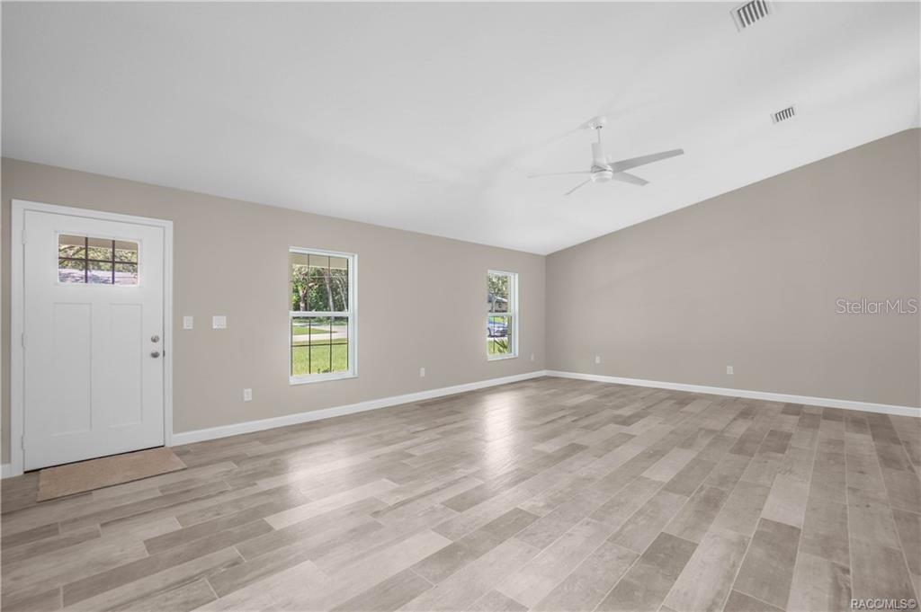 1124 W REDDING STREET, HERNANDO, FL — photo 5 of 30
