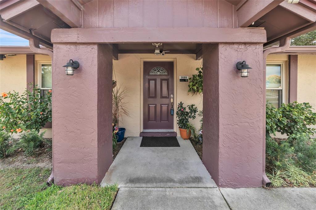 3509 KING GEORGE LANE, SEFFNER, FL — photo 2 of 30