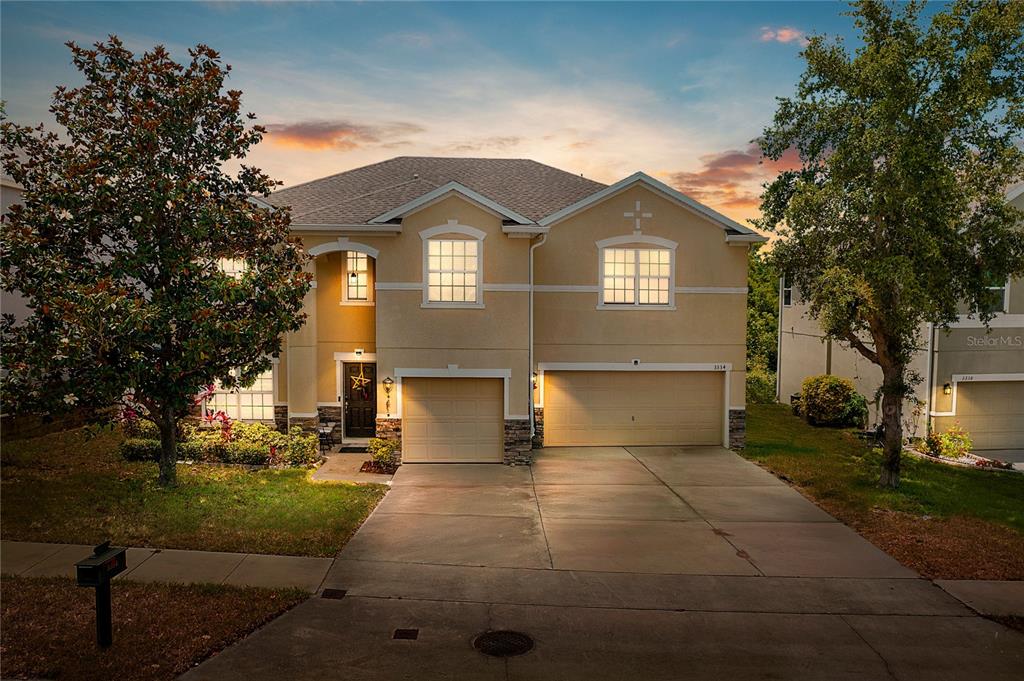 3334 FAWNWOOD DRIVE