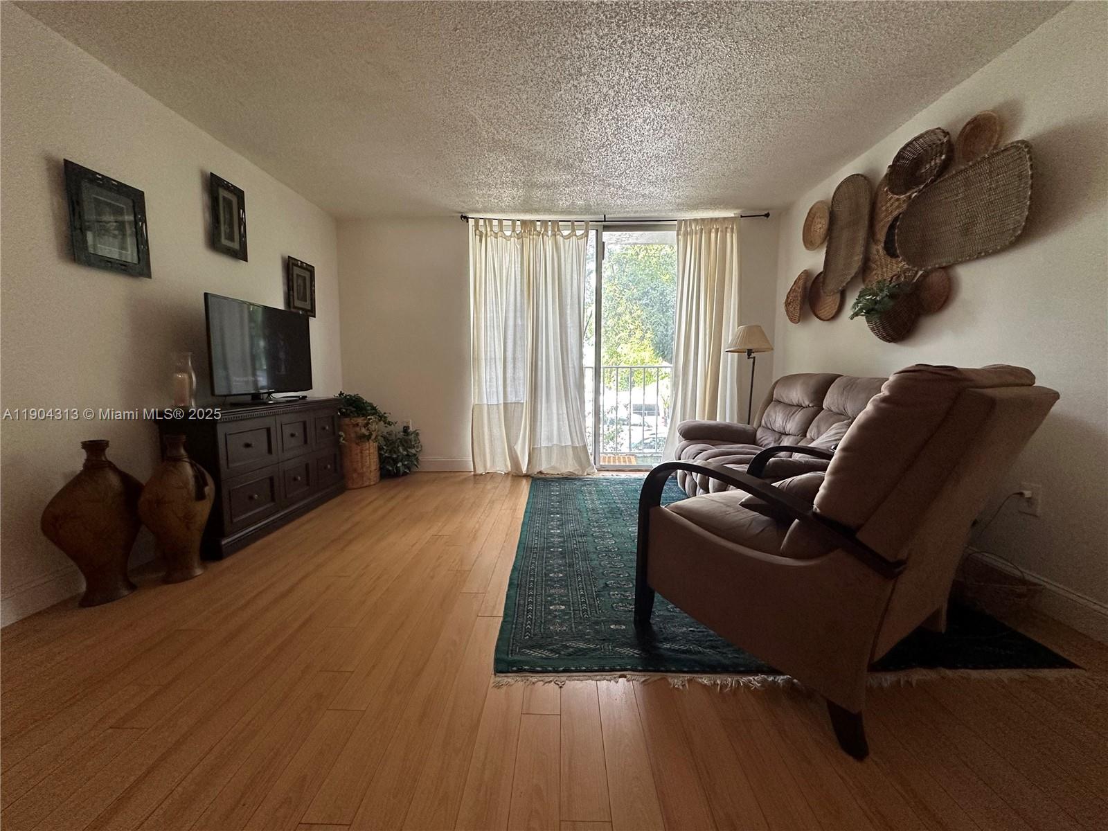 1720 NW N River Dr # 305, Miami FL 33125