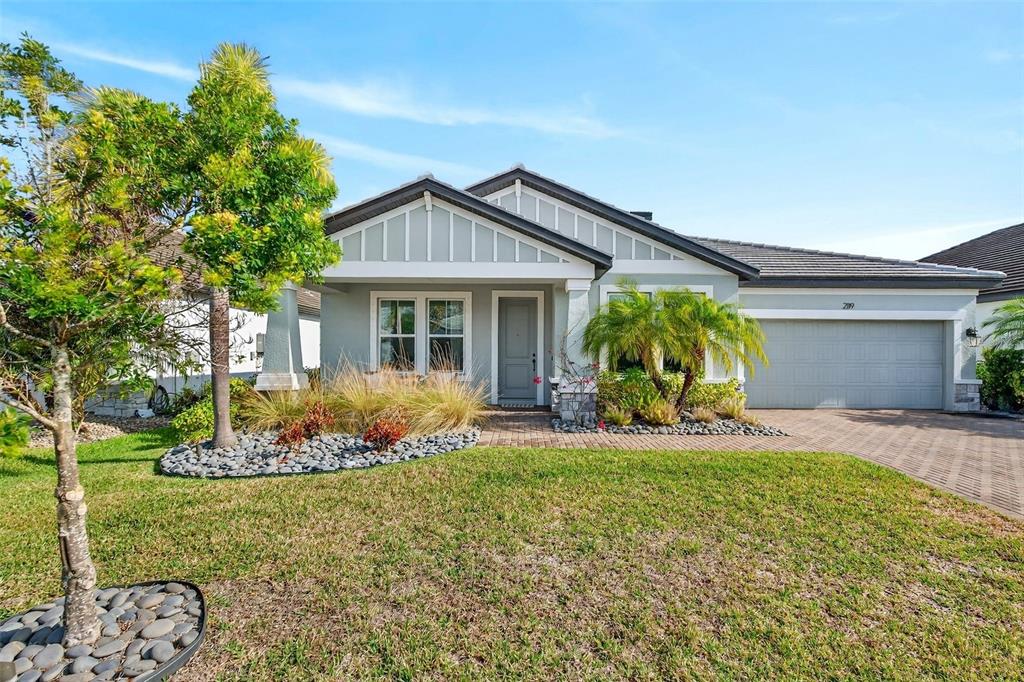 2119 WOODLEAF HAMMOCK COURT