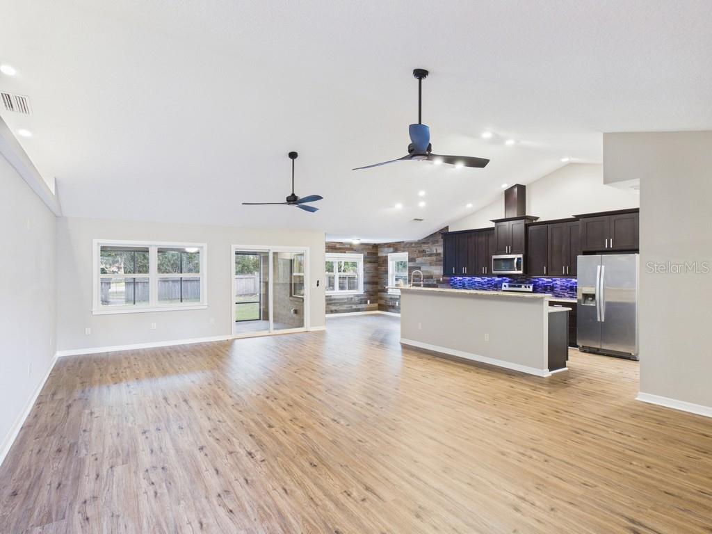 5394 W TORTUGA LOOP, LECANTO, FL — photo 2 of 23