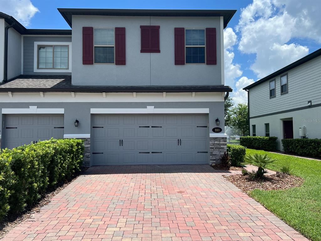 321 EVERTREE LOOP