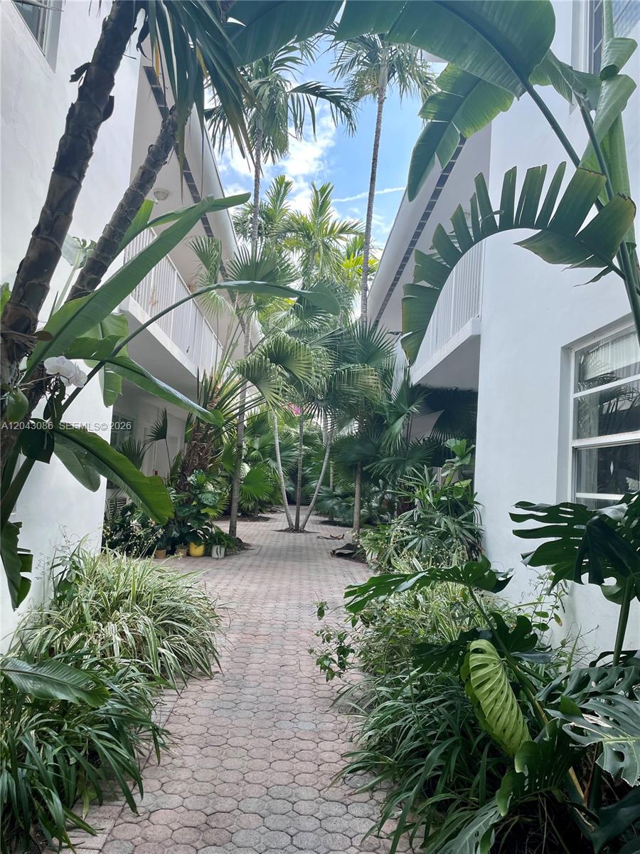901 Meridian Ave # 104, Miami Beach FL 33139