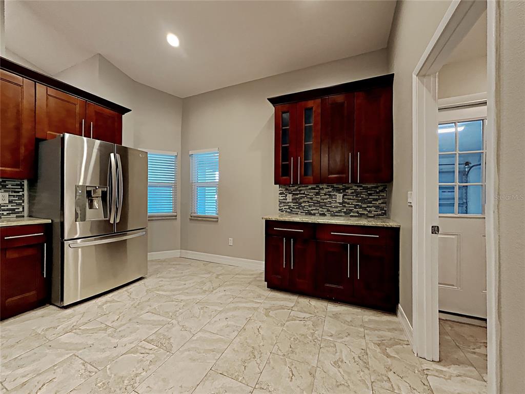 1237 BARMERE LANE, BRANDON, FL — photo 4 of 21