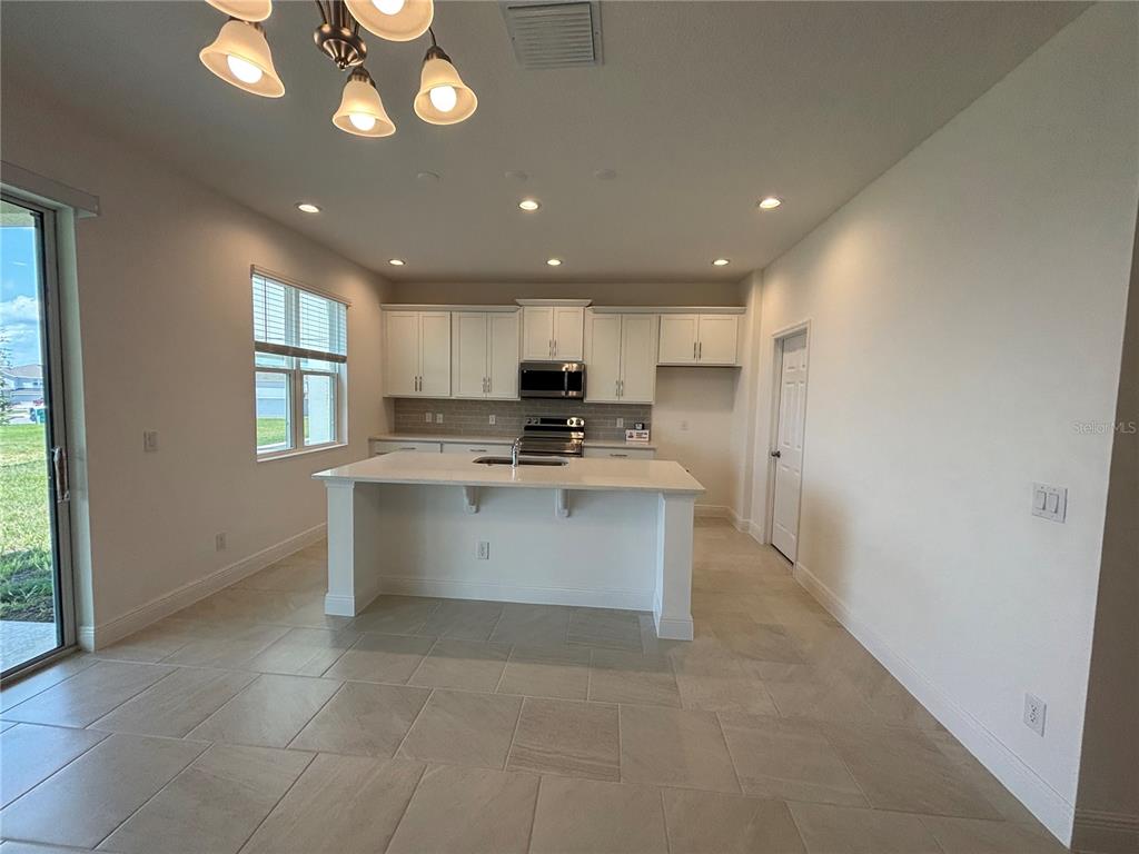 1875 CHURCH LAKE STREET, GROVELAND, FL — photo 5 of 24