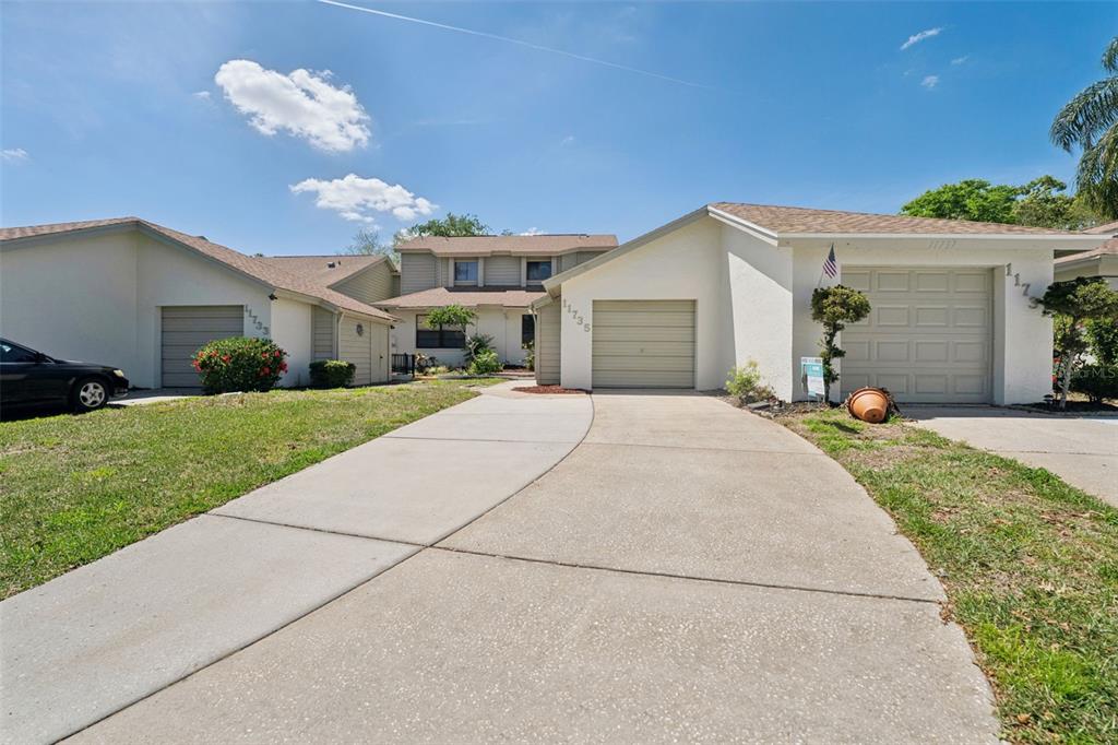 11735 ROLLING PINE LANE