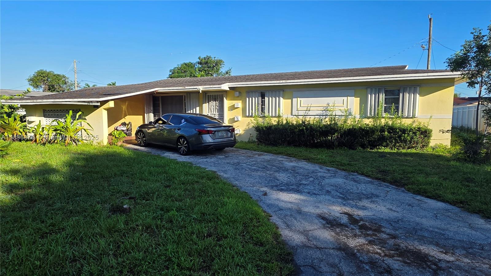 2915 NW 183rd St, Miami Gardens FL 33056