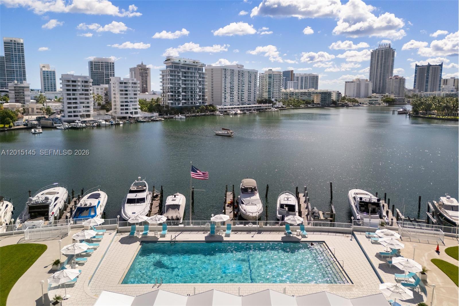 900 Bay Dr DS14, Miami Beach FL 33141