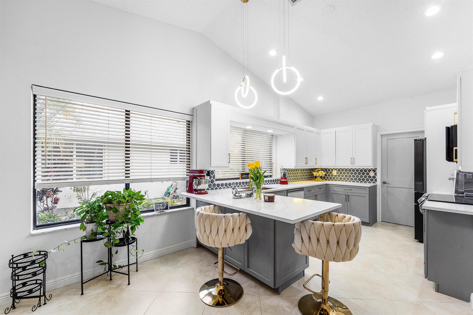 1370 NW 28th Avenue, Delray Beach FL 33445