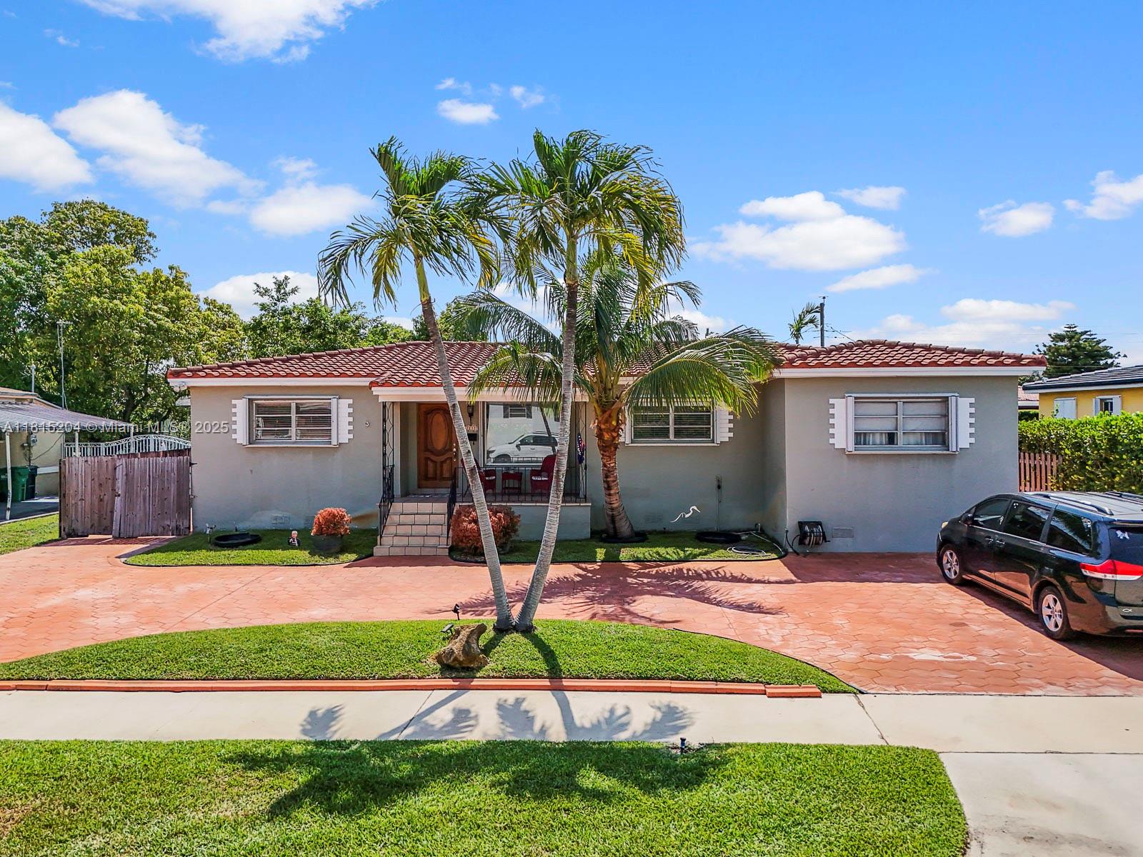 2232 SW 82nd Ct, Miami FL 33155