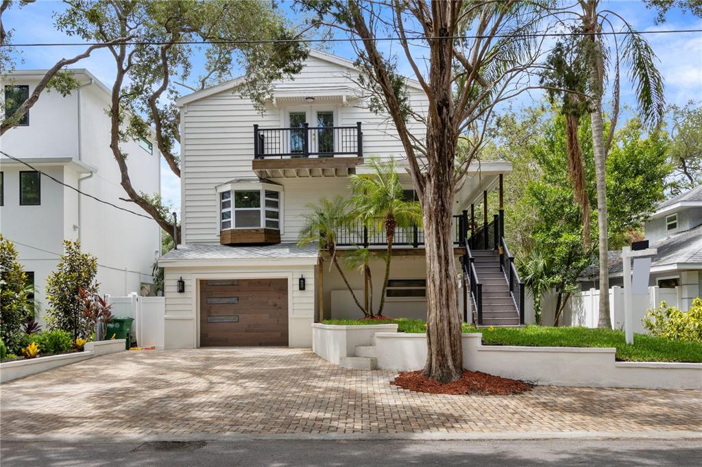 3232 W OAKELLAR AVENUE