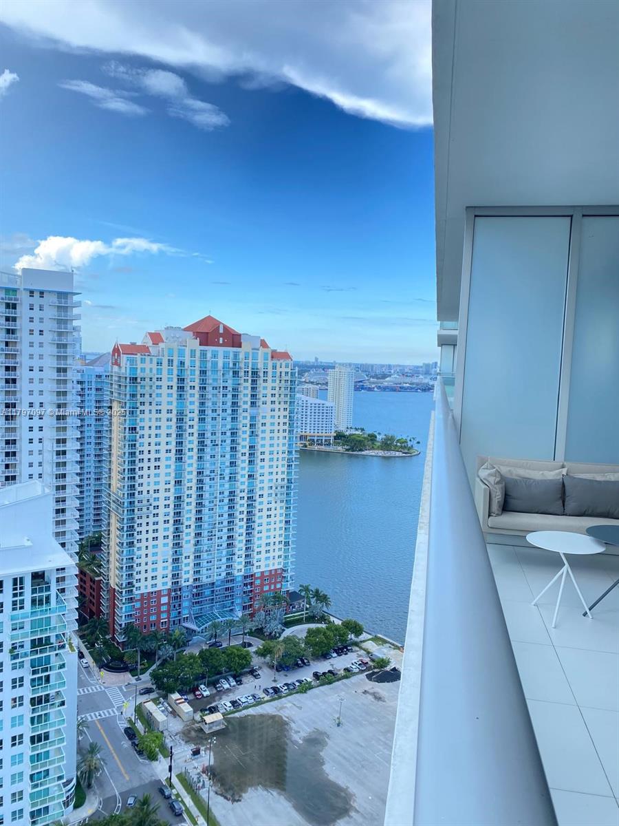 1300 Brickell Bay Dr # 3501, Miami FL 33131