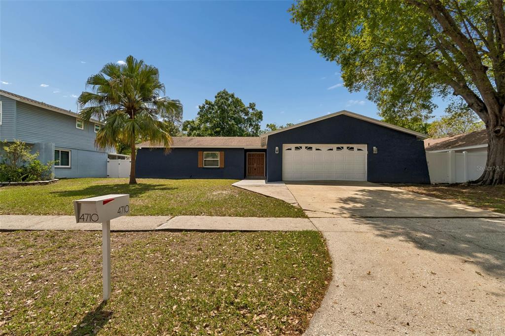 4710 SOUTHBREEZE DRIVE