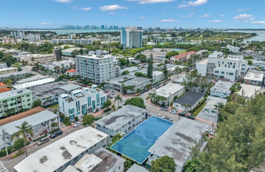 7711 Carlyle Ave, Miami Beach FL 33141