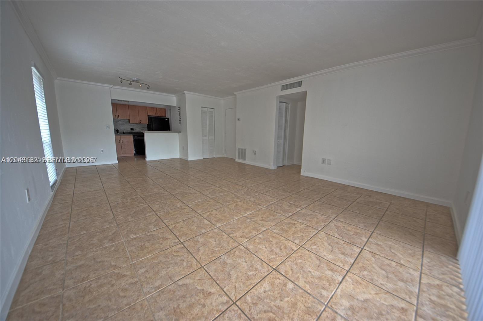 6900 N Kendall Dr # A209, Pinecrest FL 33156