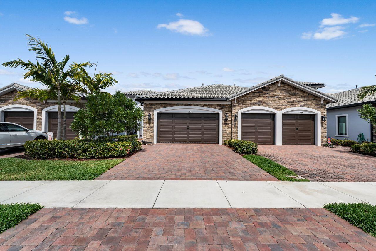 7721 S Blue Spring Drive, Parkland FL 33067