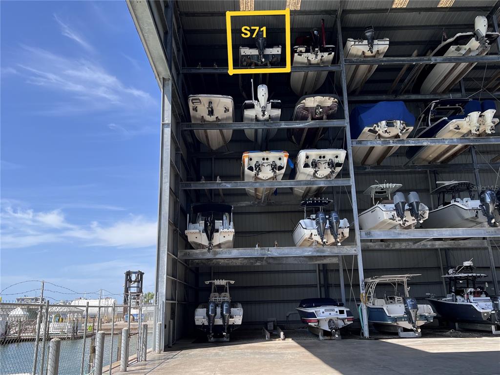 100 CIRCUIT ROAD UNIT S71
