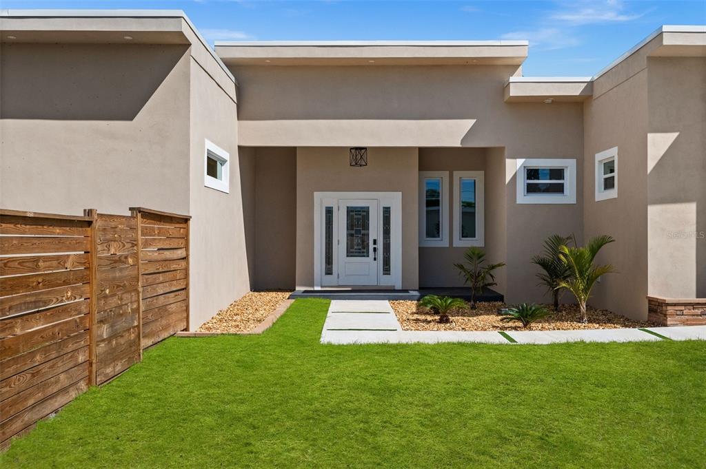 2311 SANDRALA DRIVE, SARASOTA, FL — photo 4 of 30