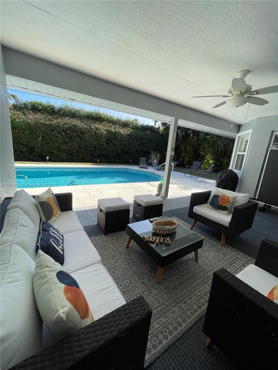 107 Paddock St, Sebastian FL 32958