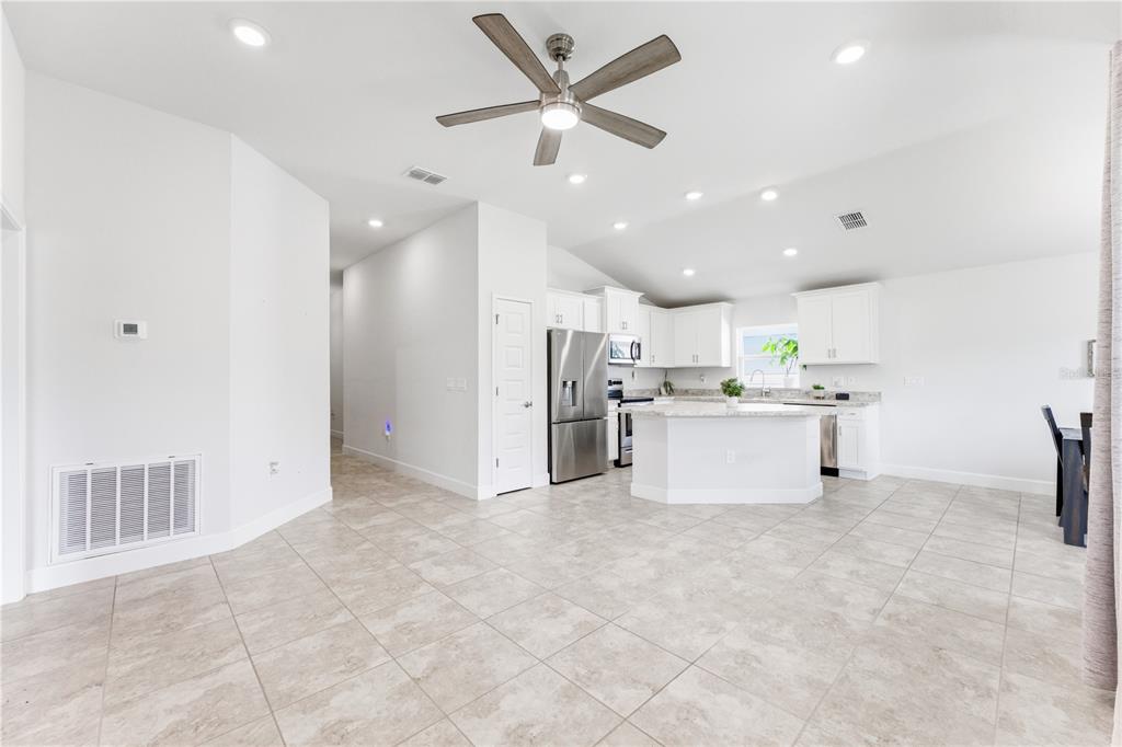 111 KRENSON BAY LOOP, WINTER HAVEN, FL — photo 5 of 30