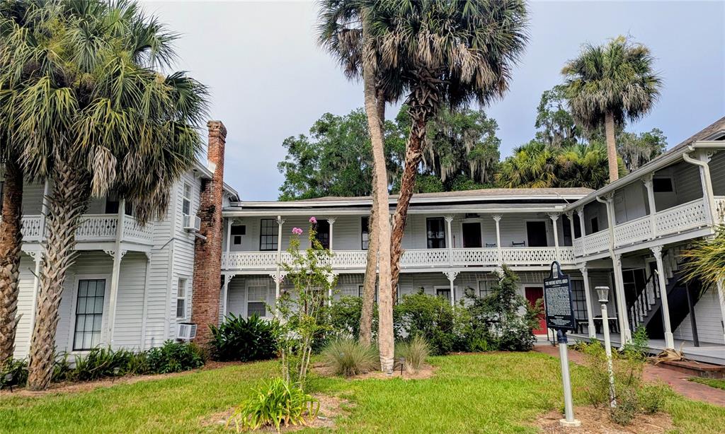6635 SE 221ST STREET UNIT 3
