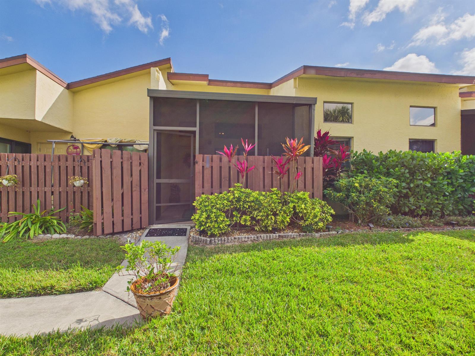 1726 W Royal Tern Lane # 2, Fort Pierce FL 34982