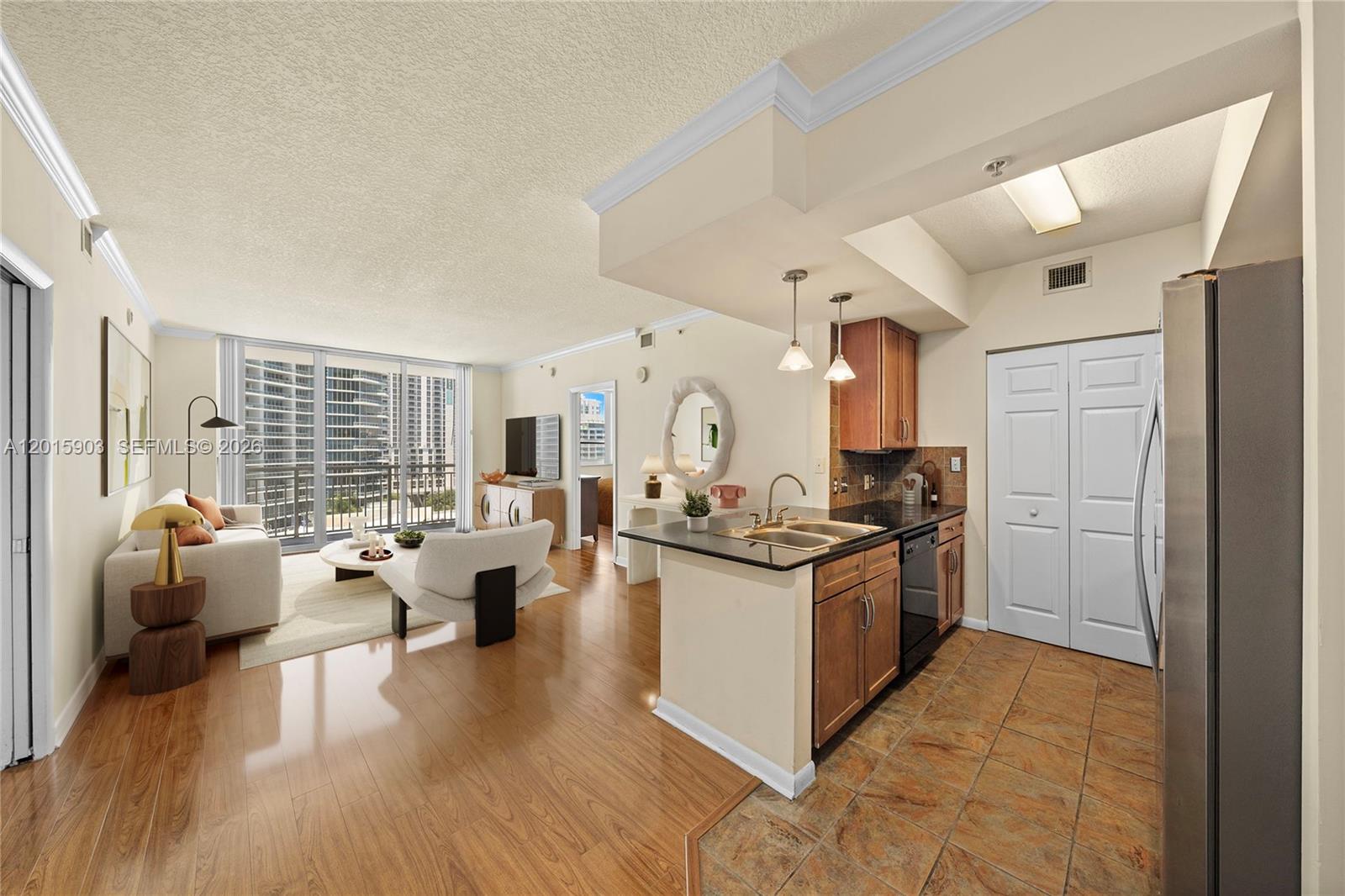 2000 N Bayshore Dr # 1005, Miami FL 33137