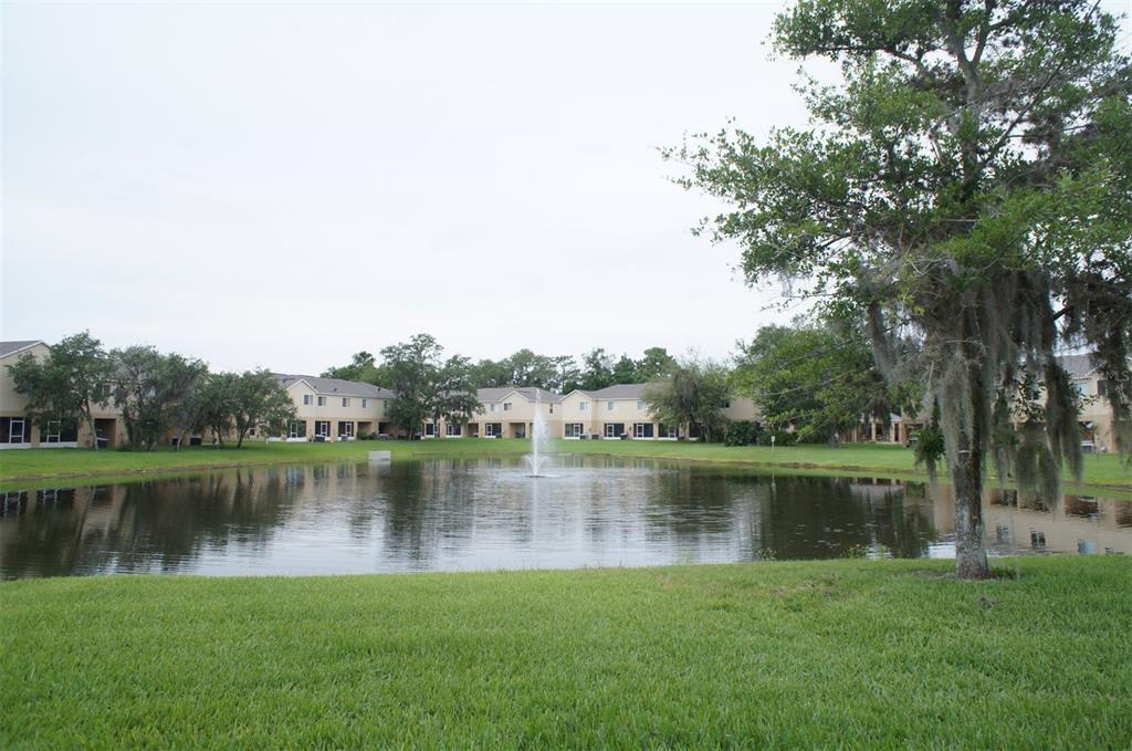 427 WILTON CIRCLE, SANFORD, FL — photo 2 of 18