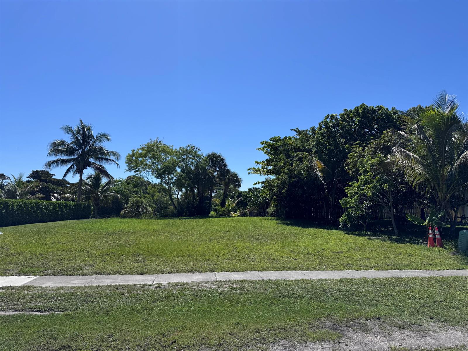 Xxx Starling Avenue, Royal Palm Beach FL 33411