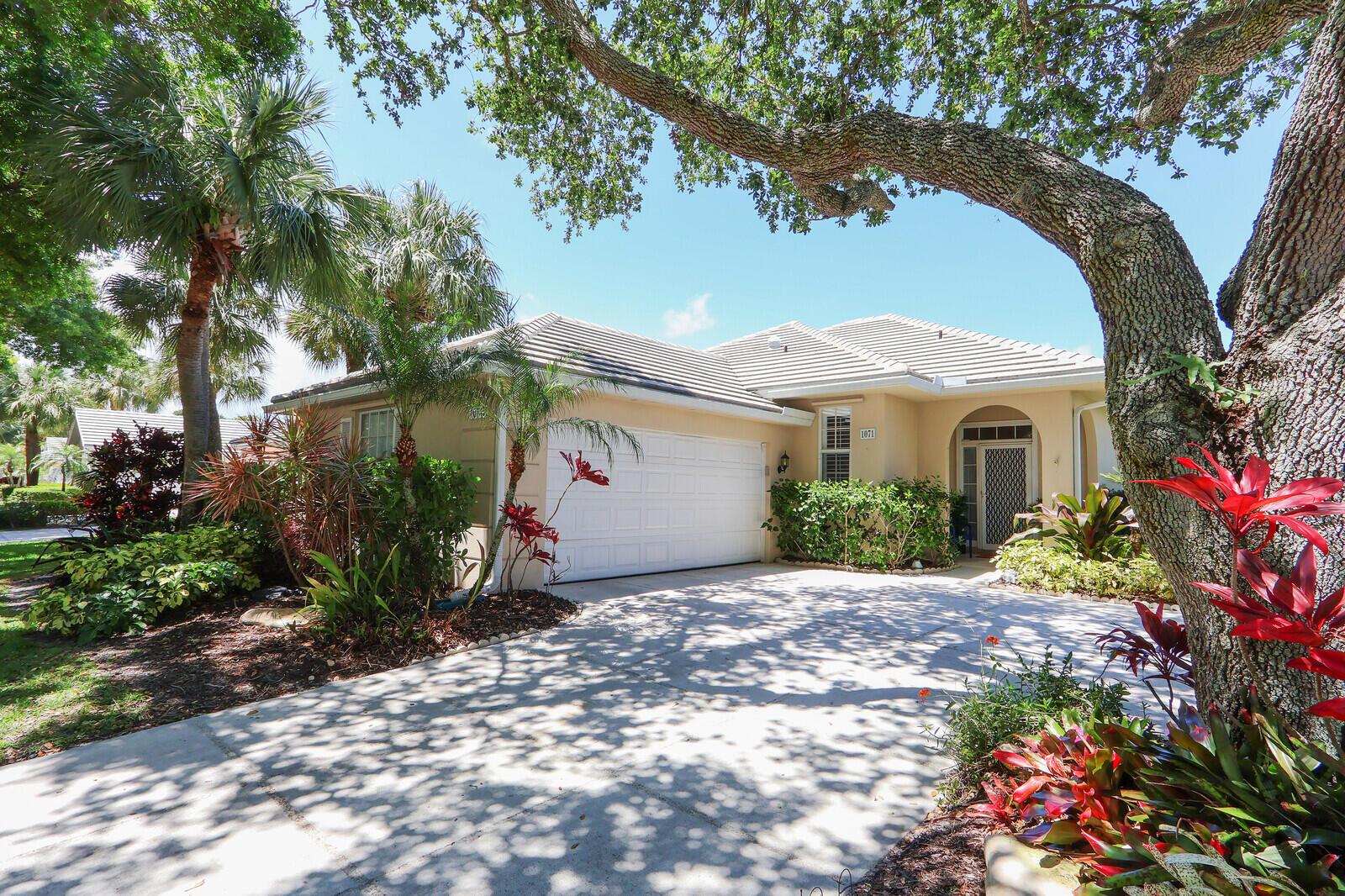 1071 Bedford Avenue, Palm Beach Gardens FL 33403