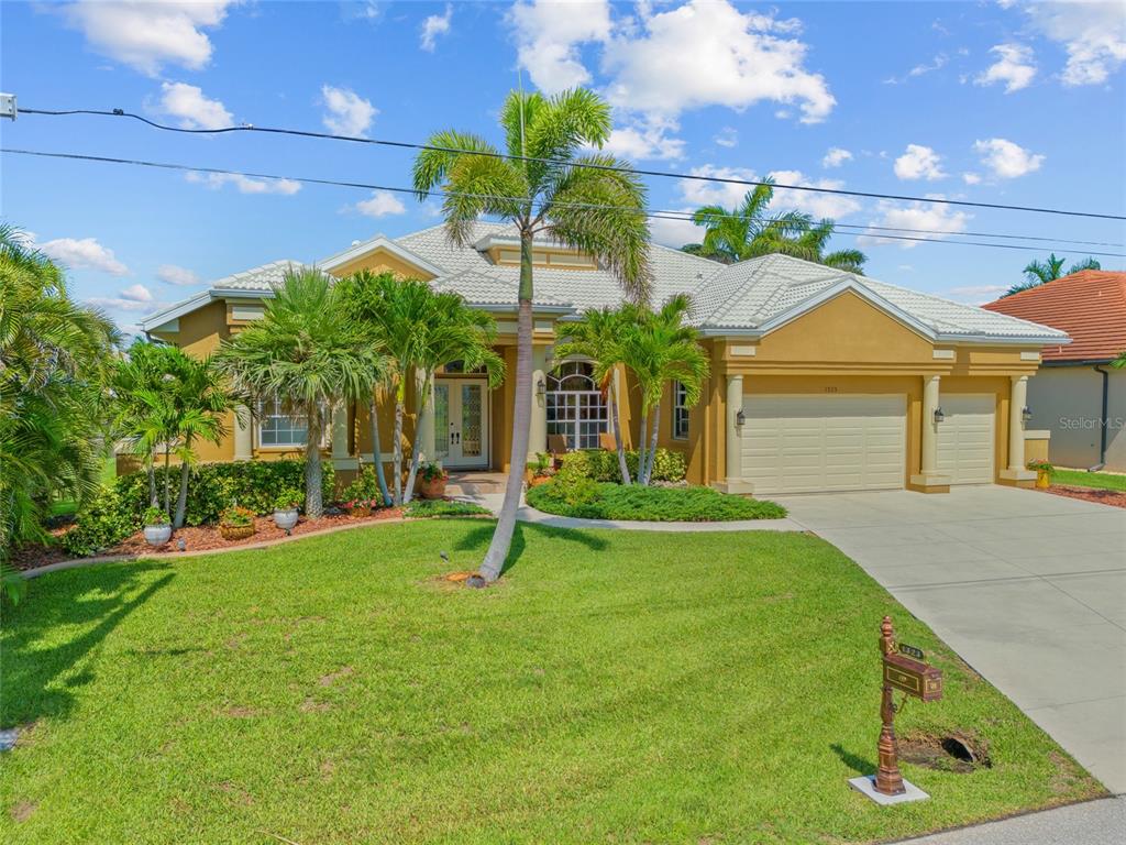 1323 MINEO DRIVE