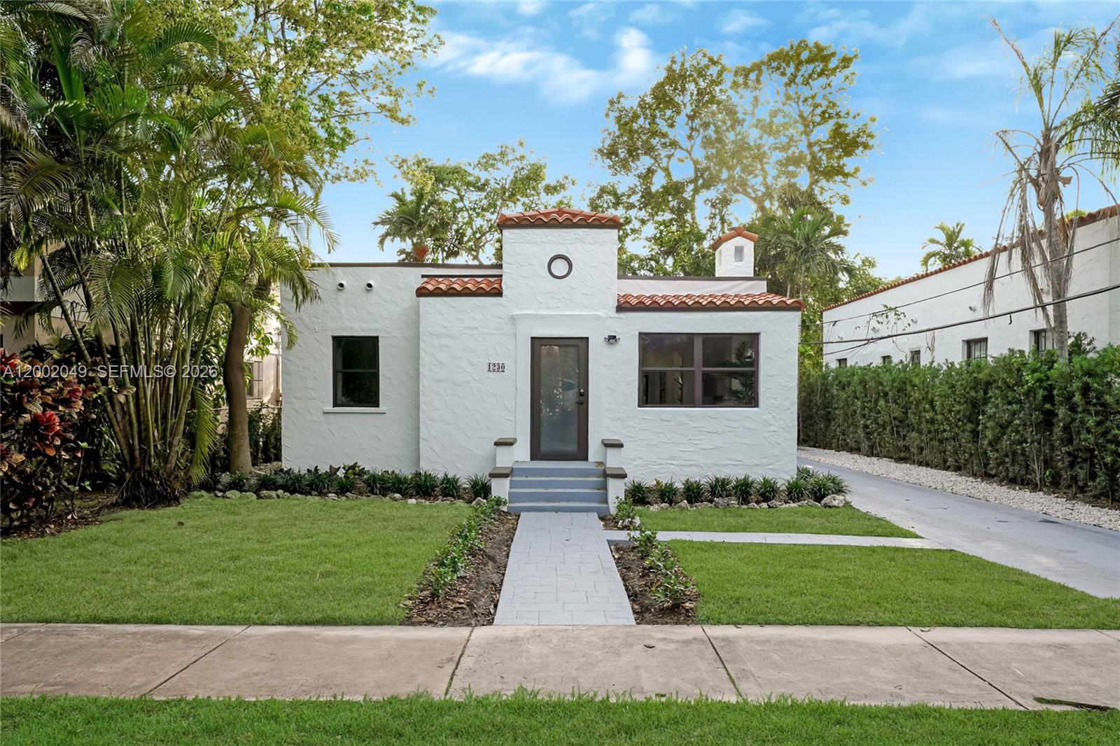 1230 Pizarro St, Coral Gables FL 33134
